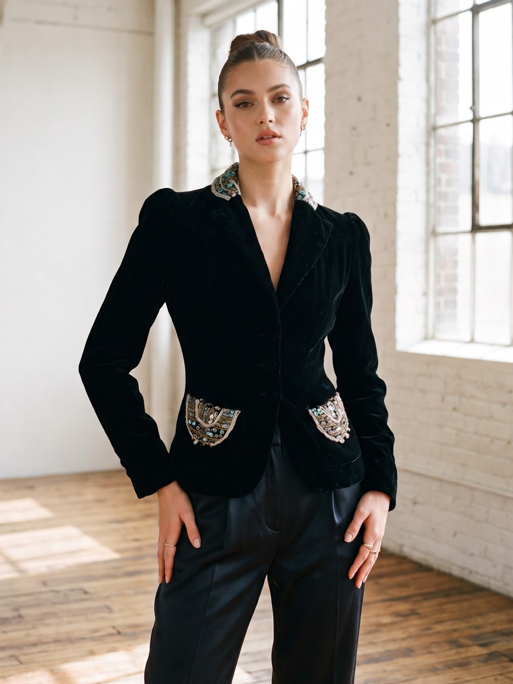 Vintage Y2K Marc Jacobs Runway Black Silk Velvet Sequin Blazer Jacket - US 2